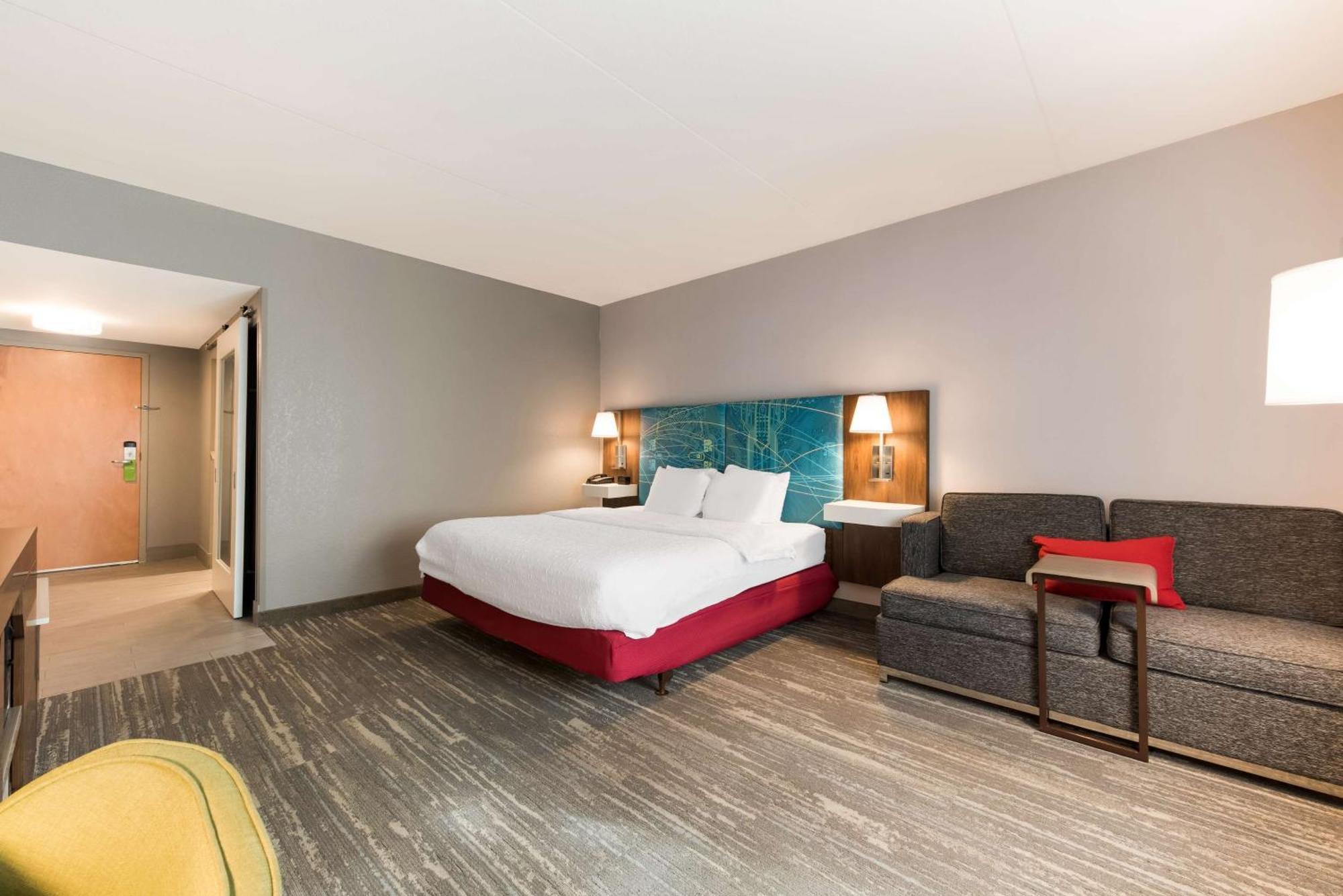 Hampton Inn & Suites Charlotte-Airport Exterior foto